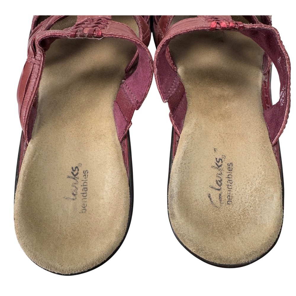 Clarks Slide Sandals Womens 8.5M Burgundy Leather Woven Bendables Comfort Casual - Picture 11 of 15